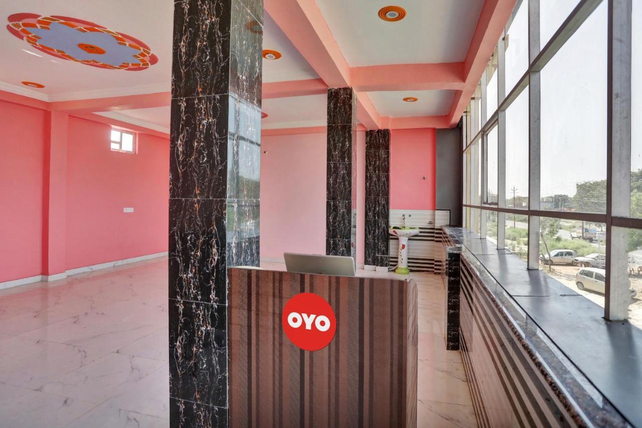 Hotel O Amantran 坎普尔 外观 照片
